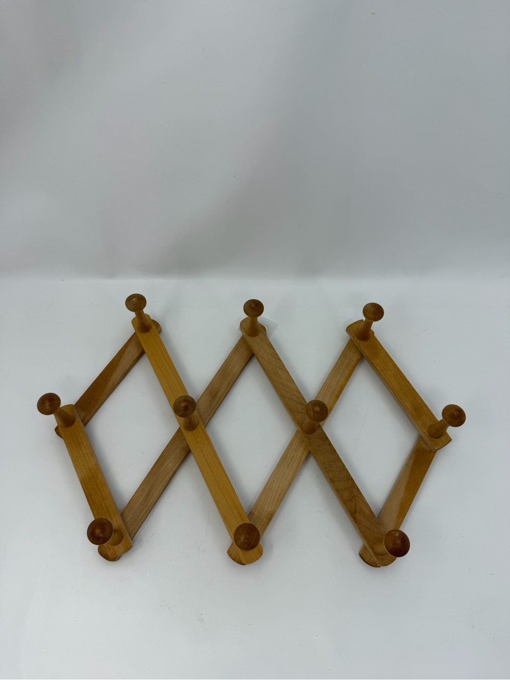 Vintage Wooden Expandable Accordion 10 Peg Wall Hanger Mug Coat Hat Jewelry Rack